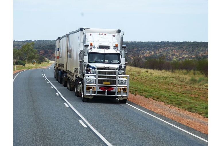 semi-trailers-truck-road-trailers