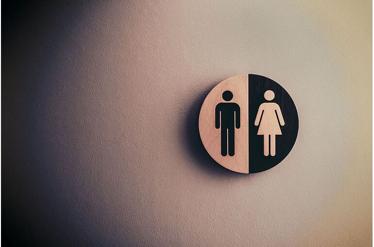 art-bathroom-conceptual-dark