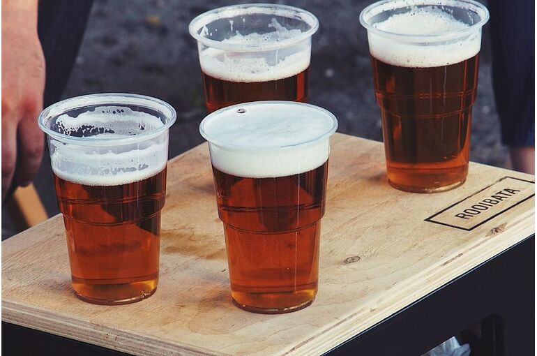 food-and-drink-alcohol-alcoholic-beer